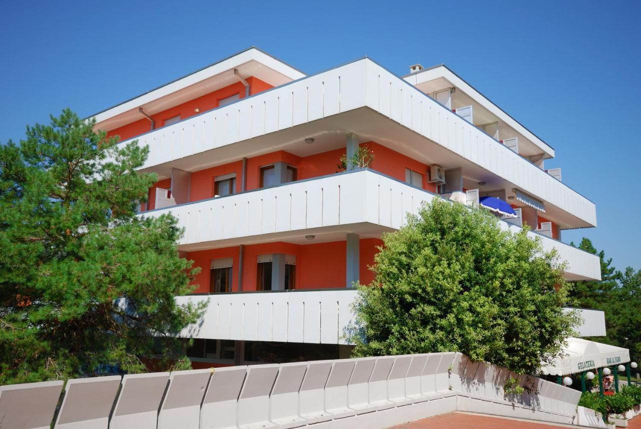 Residence Cavallino Bibione Esterno foto